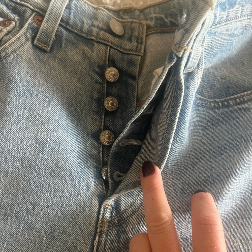 Levi’s 501 Skinny Light Wash Jeans